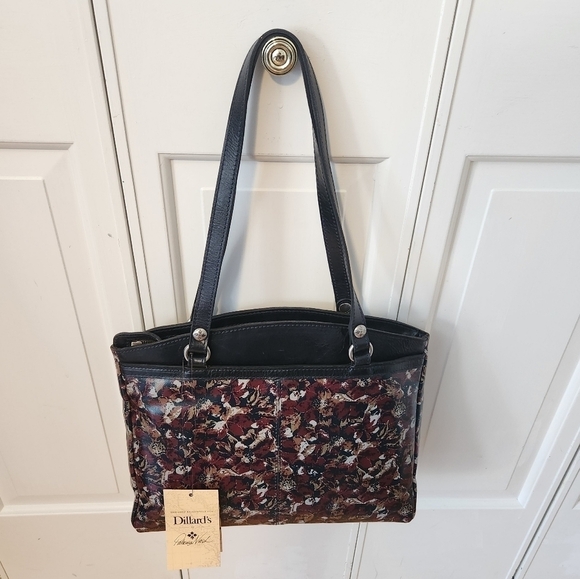 Patricia Nash Scarlet Bloom Leather Tote - Picture 6 of 16